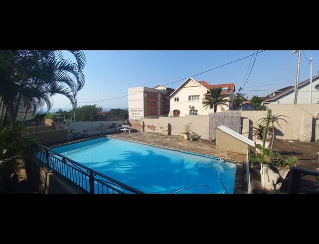 3 BEDROOM SIMPLEX FOR SALE IN MORNINGSIDE